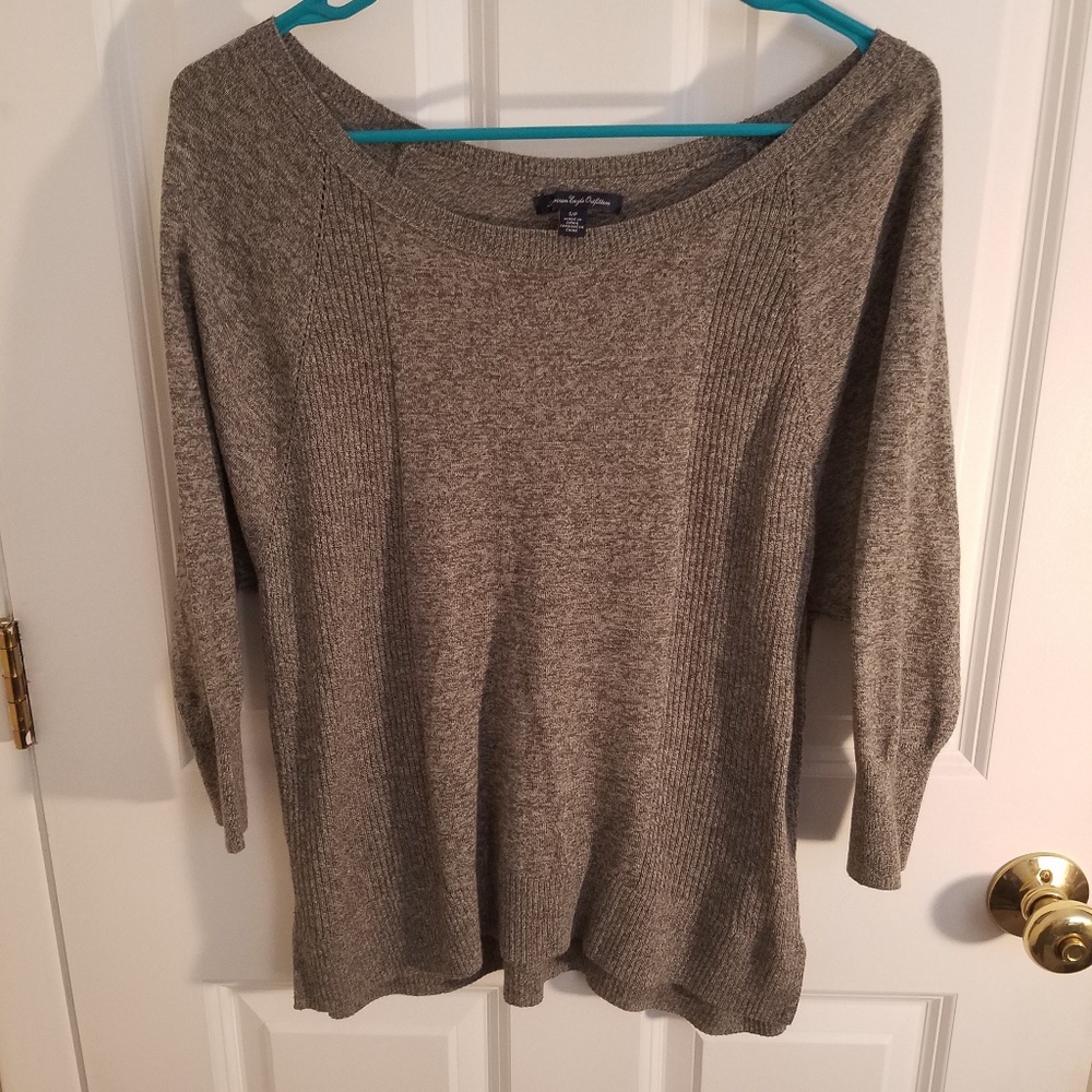 Gray 3/4 Sleeve American Eagle Sweater